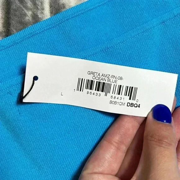 Halter sweater bralette - Picture 4 of 5